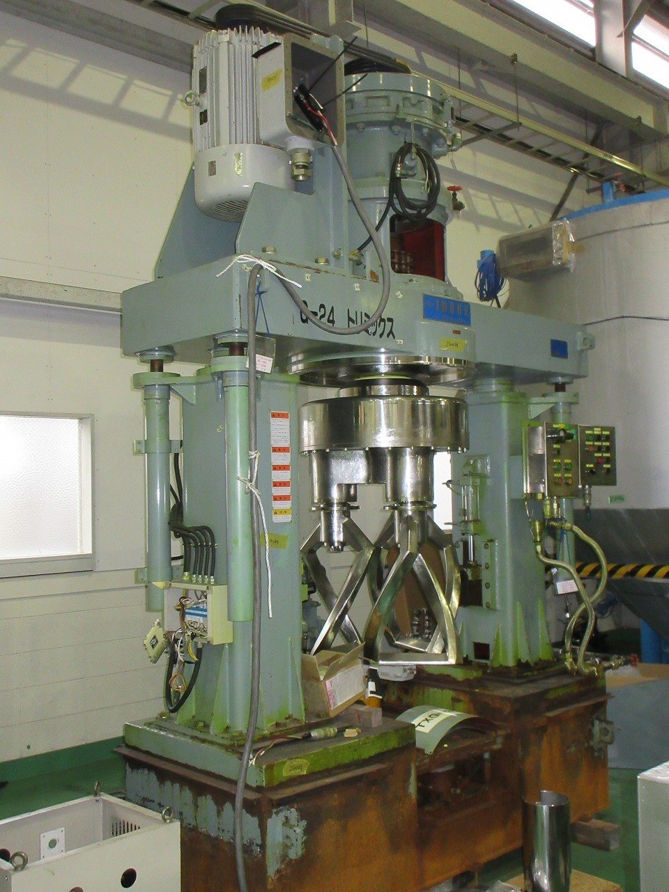 B18-90